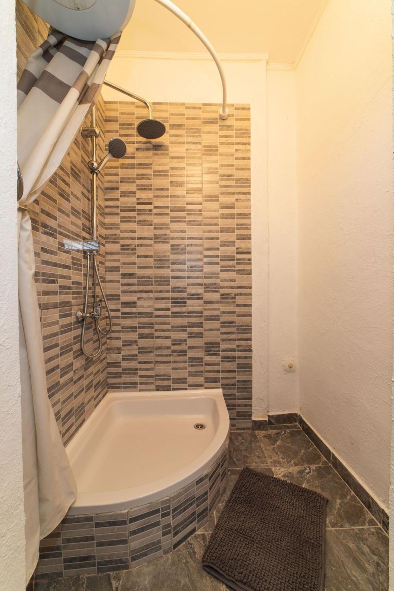 Apartment Livaja Kaštel Novi Pokoj fotografie