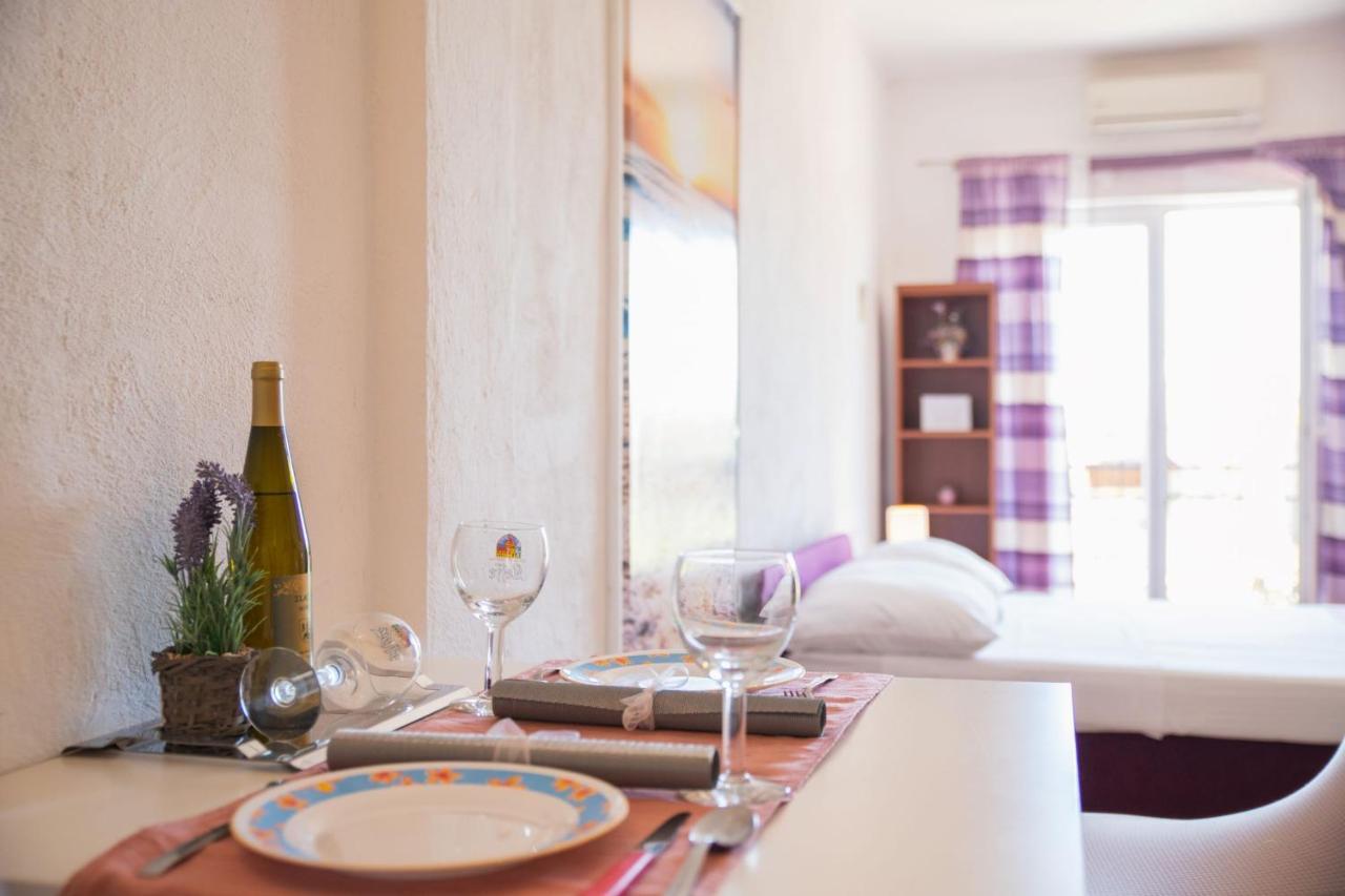 Apartment Livaja Kaštel Novi Exteriér fotografie
